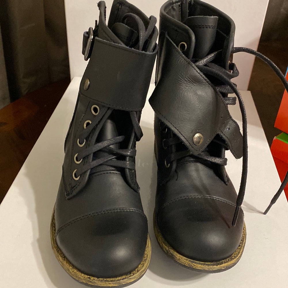 Black lace boots